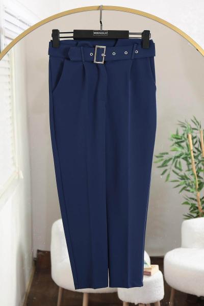Beli Kemerli Havuç Paça Pantolon İndigo