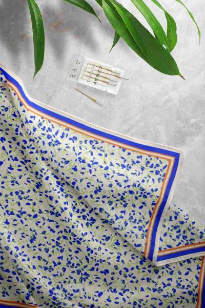 Mini Kalp Desenli Eşarp Saks