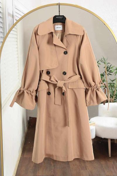 Kolu Büzgülü Kuşaklı Trençkot Camel