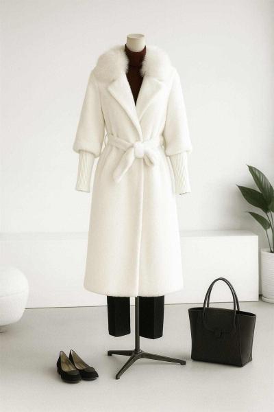 Angora Yaka Kolları Fitilli Kürk Kaban Beyaz