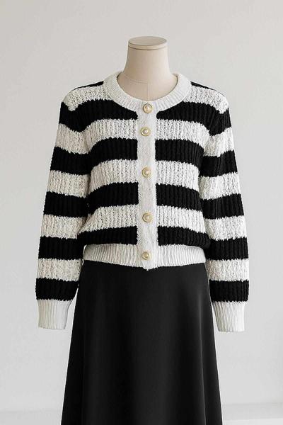 5 Düğmeli Kalın Çizgili Petek Örgü Triko Hırka Siyah