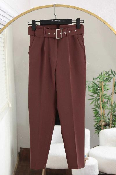 Beli Kemerli Havuç Paça Pantolon Kahve