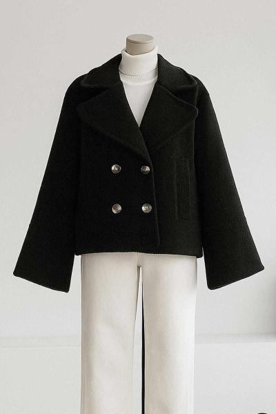 Dört Düğmeli Cep Kapaklı Kaşe Ceket Siyah