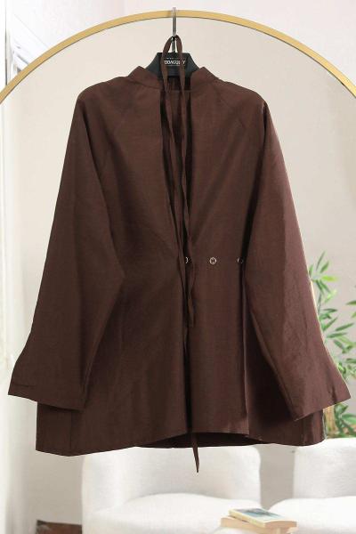 Hakim Yaka Üç Düğmeli İnce Kuşaklı Ceket Kahve