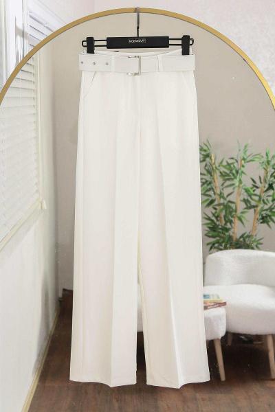 Beli Kemerli Bol Paça Pantolon Ekru
