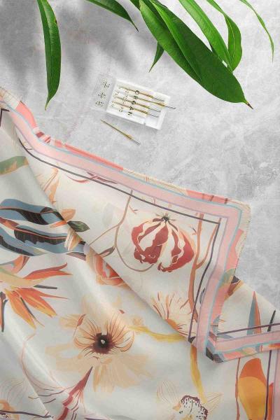 Çiçek Tablosu Desenli Eşarp Mercan