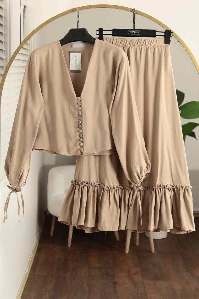 Kolları Bağlamalı Düğmeli Büzgülü Etek Modal Takım Bej