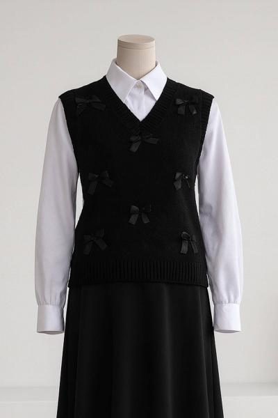 Kurdela Detaylı Triko Süveter Siyah