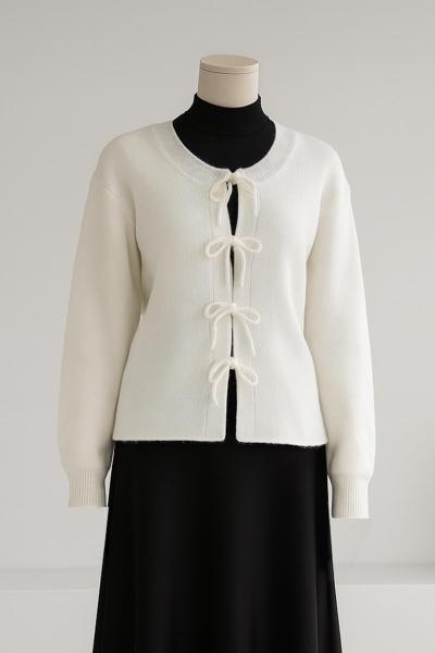 Dört Bağlamalı Triko Hırka Kemik