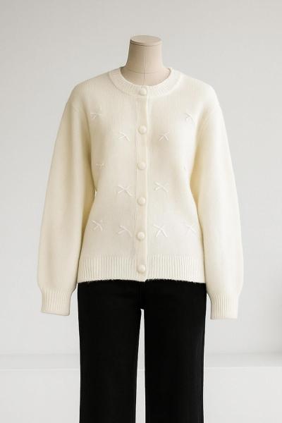 Kurdelalı Düğmeli Triko Hırka Kemik