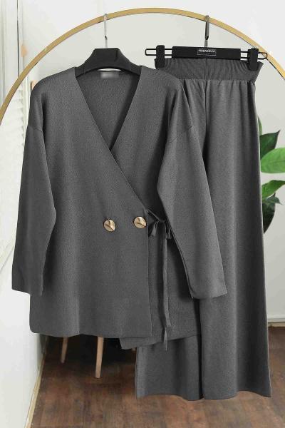 Çift Düğmeli Merserize Pantolonlu Triko Takım Gri