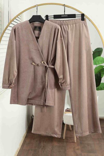 Yandan Bağlamalı Pantolonlu Kadife Takım Vizon