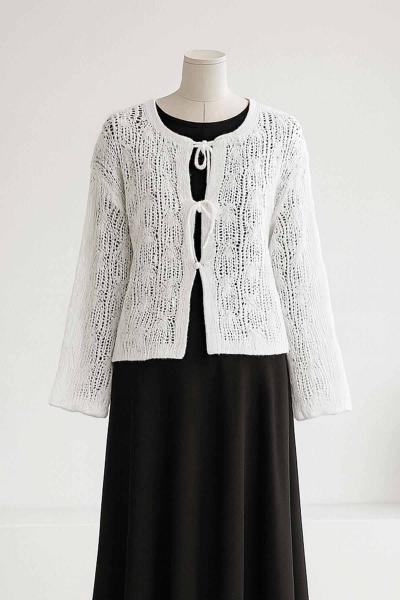 Üç Bağlamalı Desenli Ajurlu Triko Hırka Kemik