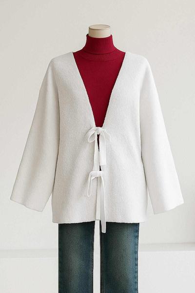 Önü İki Bağlamalı Buklet Ceket Ekru