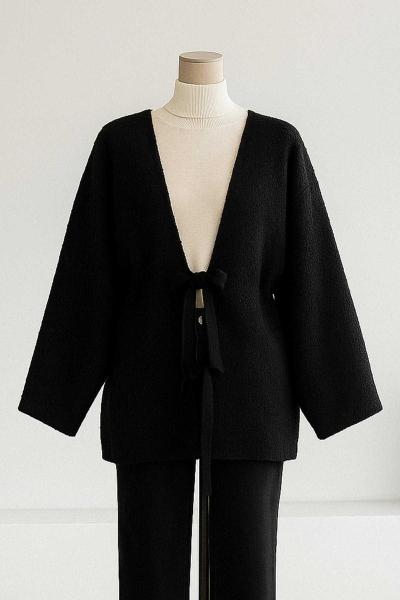 Önü İki Bağlamalı Buklet Ceket Siyah