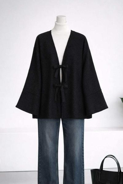 Önü İki Bağlamalı Kolu Parçalı Buklet Ceket Siyah