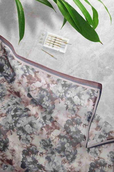 Gül Desenli Eşarp Mürdüm