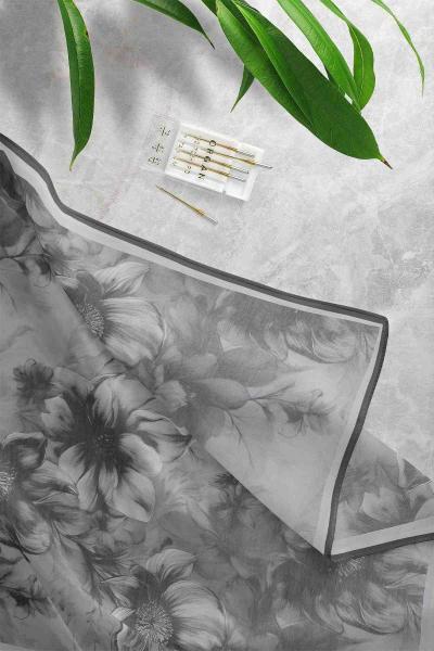 Büyük Gül Desenli Eşarp Siyah