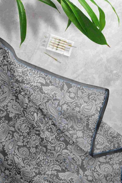 Şal Desenli Eşarp Siyah