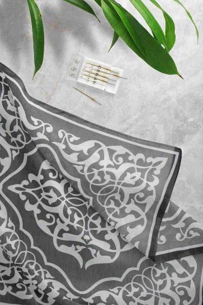 Etnik Desenli Eşarp Siyah