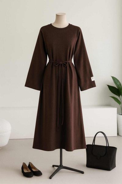 Kolu Armalı İnce Kuşaklı Selanik Elbise Kahve