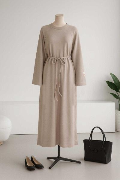 Kolu Armalı İnce Kuşaklı Selanik Elbise Açık Taş