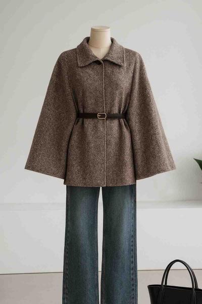 Deri Kemerli Oversıze Yünlü Kaşe Panço Sütlü Kahve