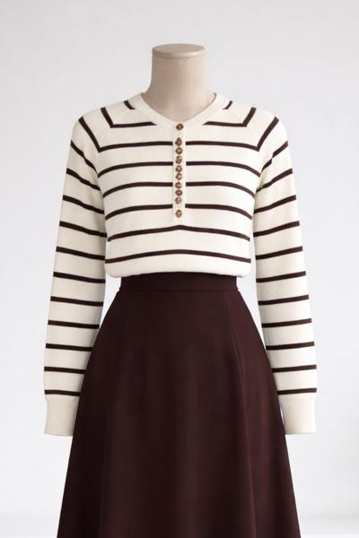 Patı Çok Düğmeli Enize Çizgili Triko Kazak Ekru Kahve