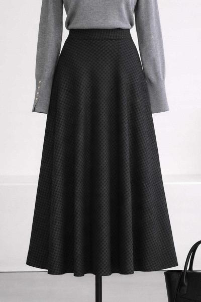 Kazayağı Desenli Çan Etek Siyah